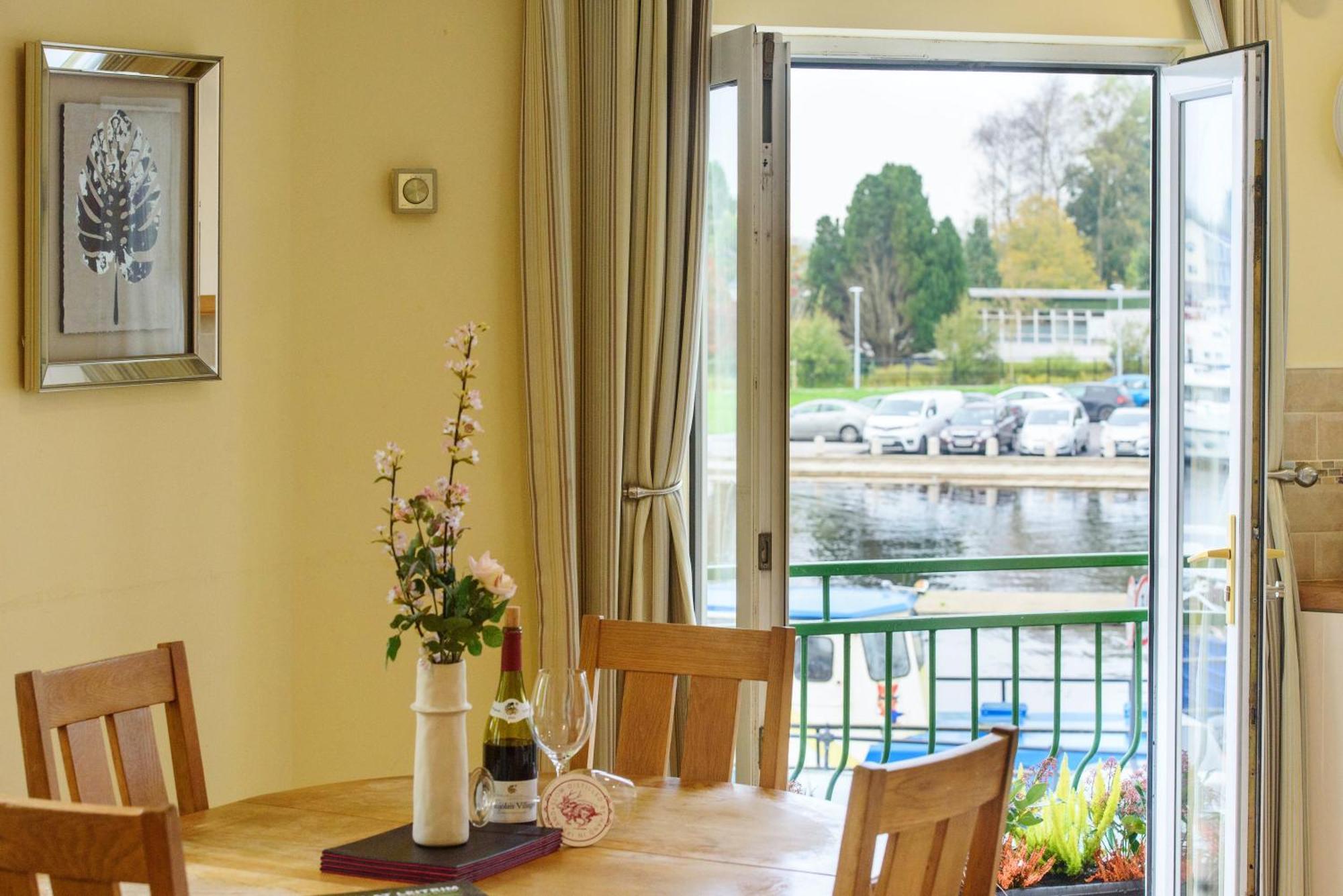 Waterfront Self Catering Houses Carrick on Shannon Dış mekan fotoğraf